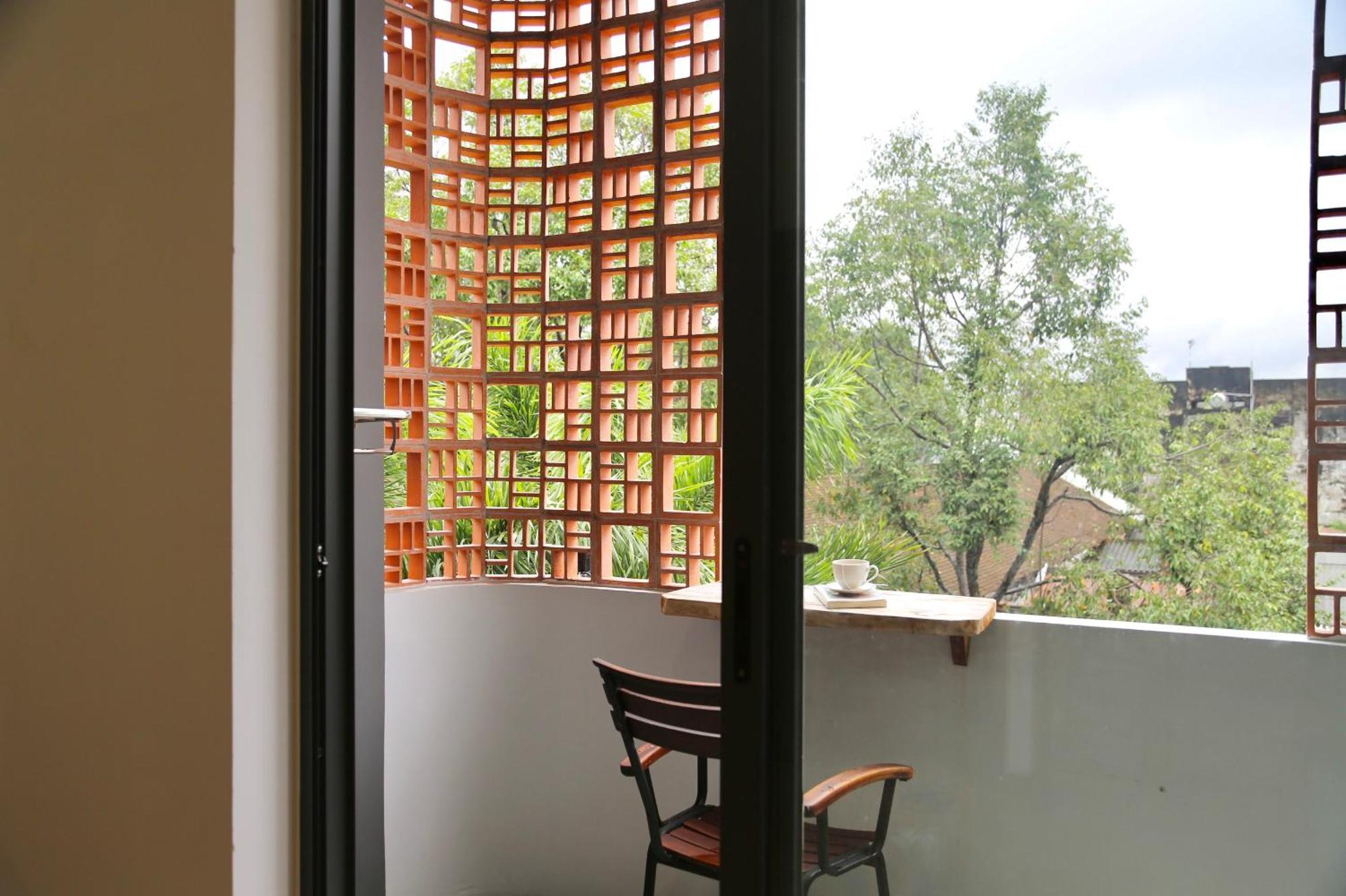 Midmost Casa Can Tho Exterior photo